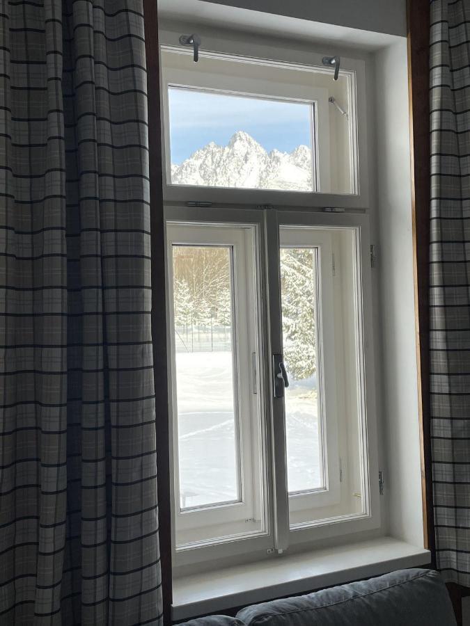 Apartman Srnka S Vyhladom Na Wysokie Tatry Zewnętrze zdjęcie